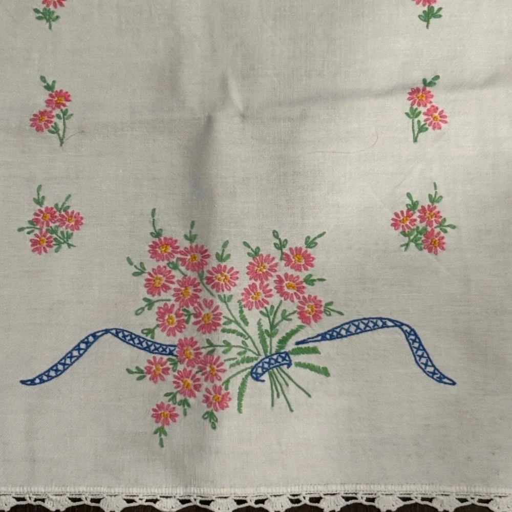 Vintage Embroidered Floral Table Runner‎ Pink Flowers Blue Ribbon Trim 40 x 16